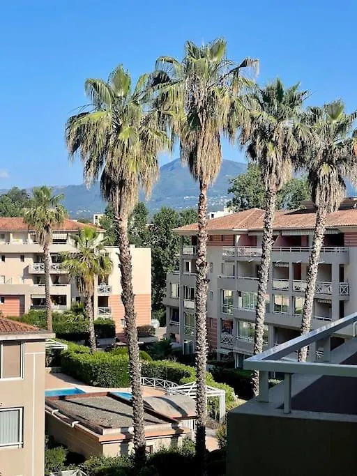 T2 Moderne Avec Piscine, Tennis Et Garage Cagnes-sur-Mer Apartamento